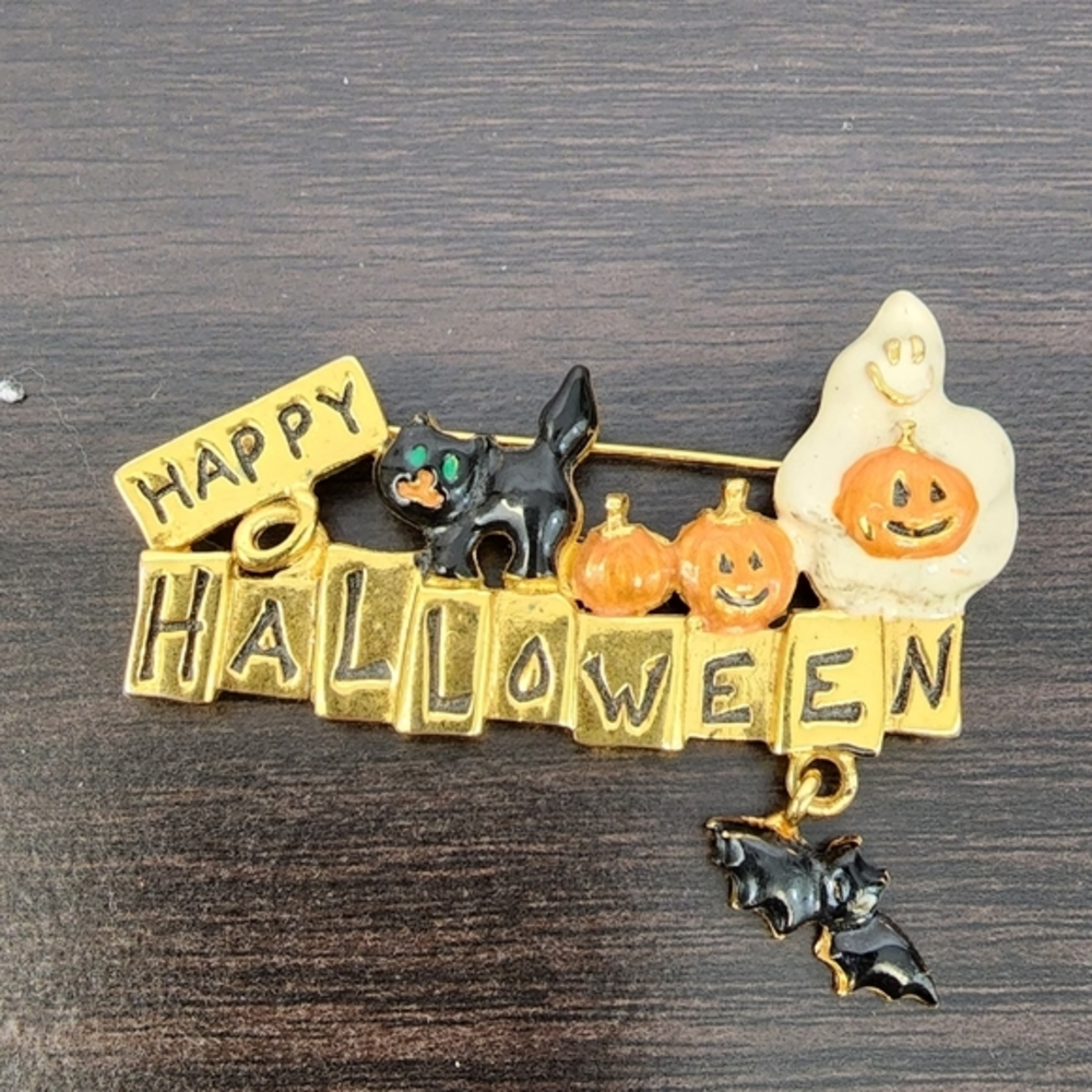 Vintage Happy Halloween Brooch Pin‎